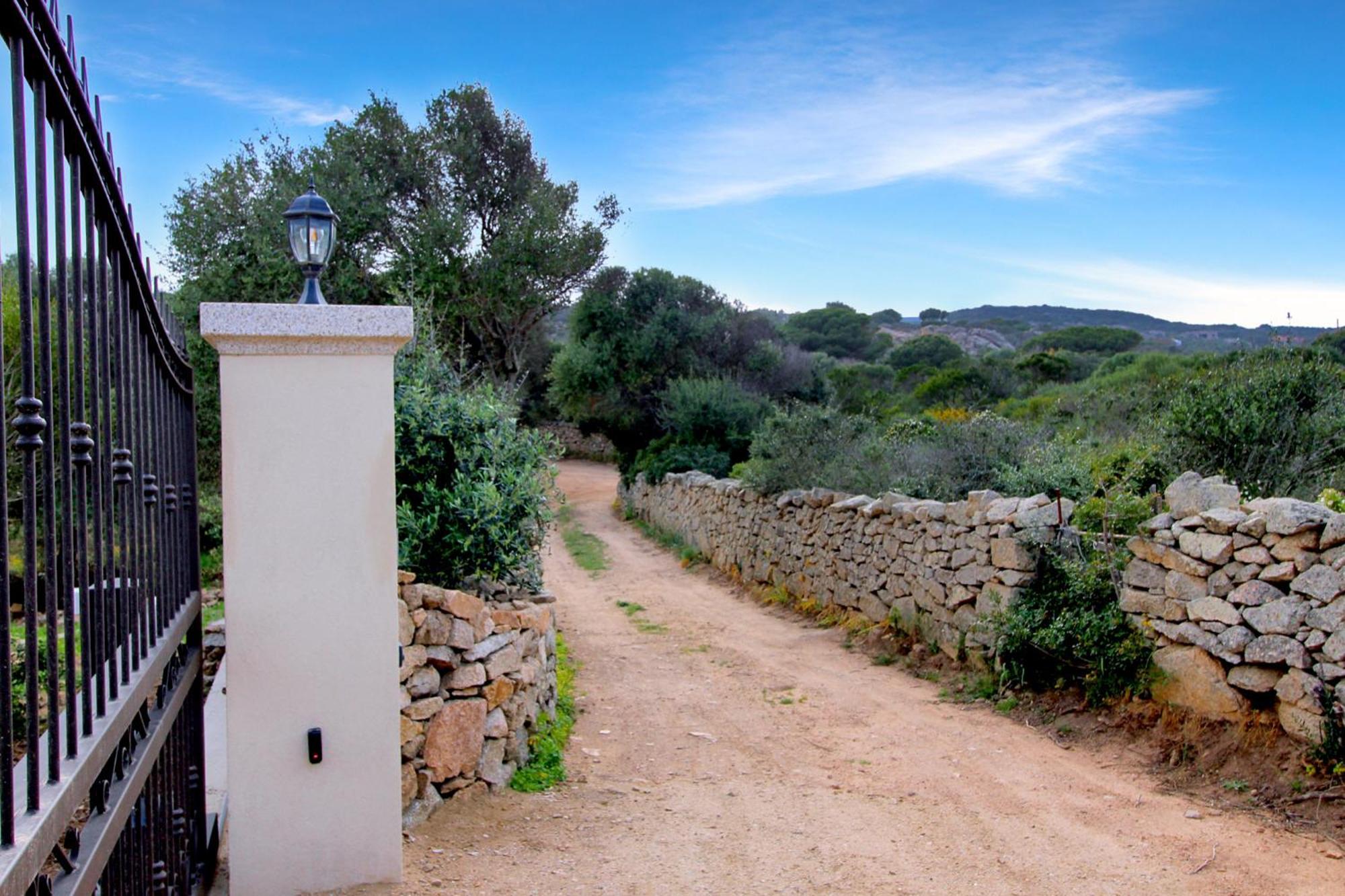 Villa Magdala La Maddalena  Exterior photo